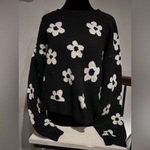 Chic Floral Black and White Sweater